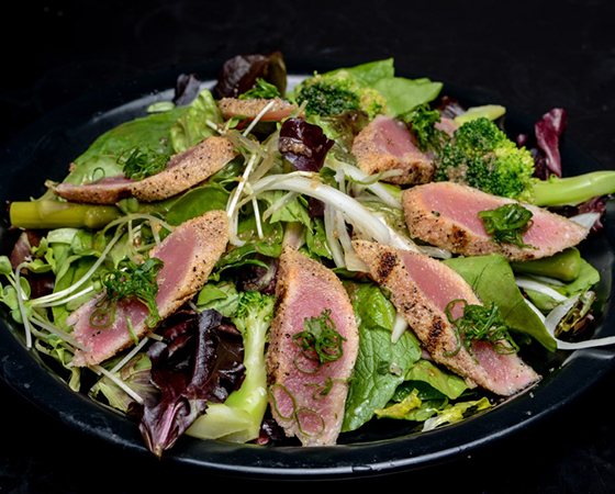 Image: Tuna Tataki Salad